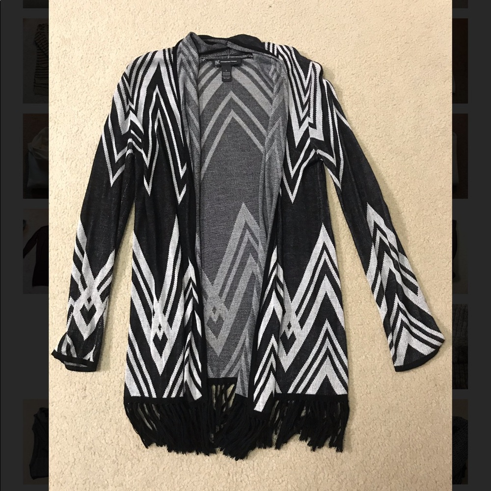 Women’s Sweater